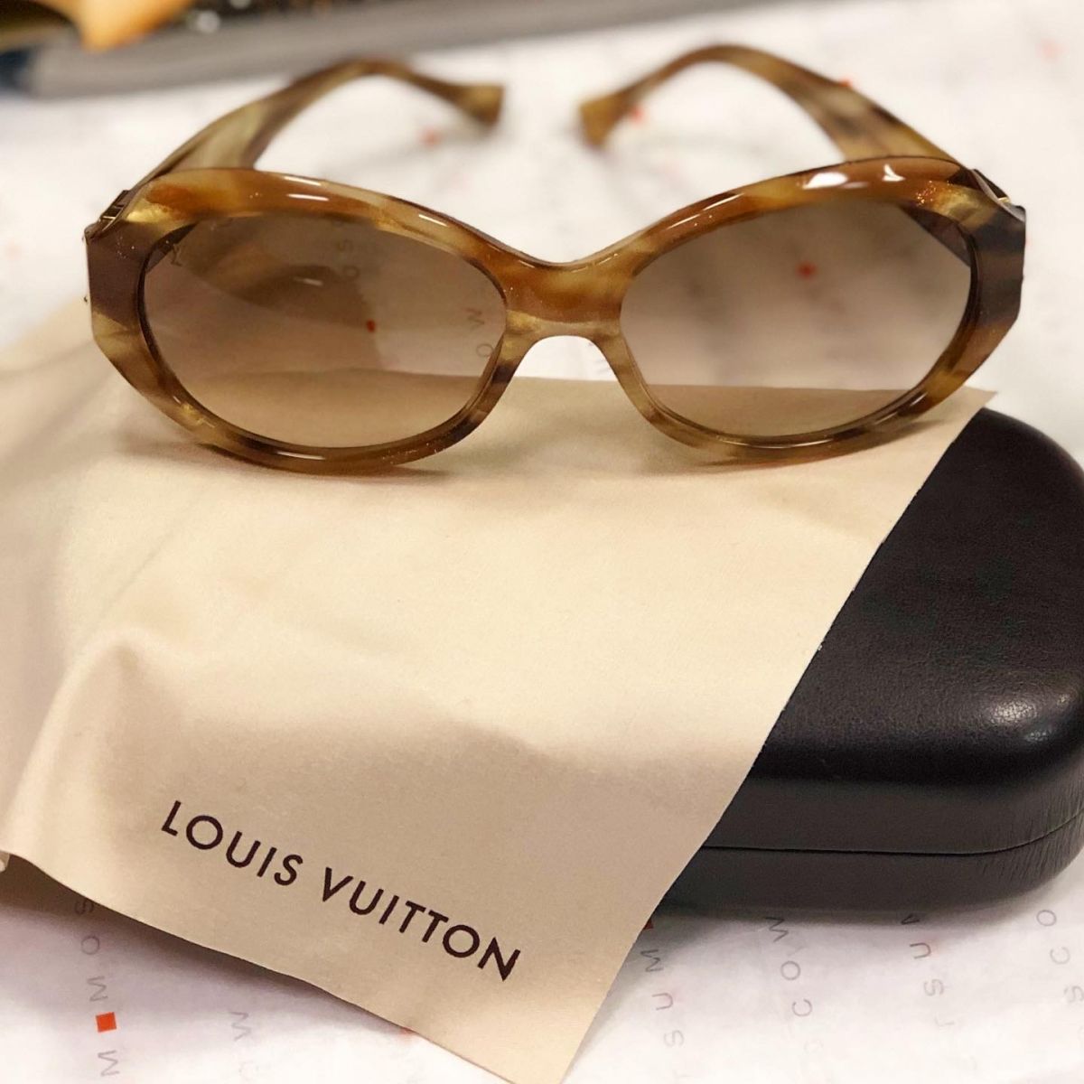 Очки Lou Vuitton цена 7 693 руб