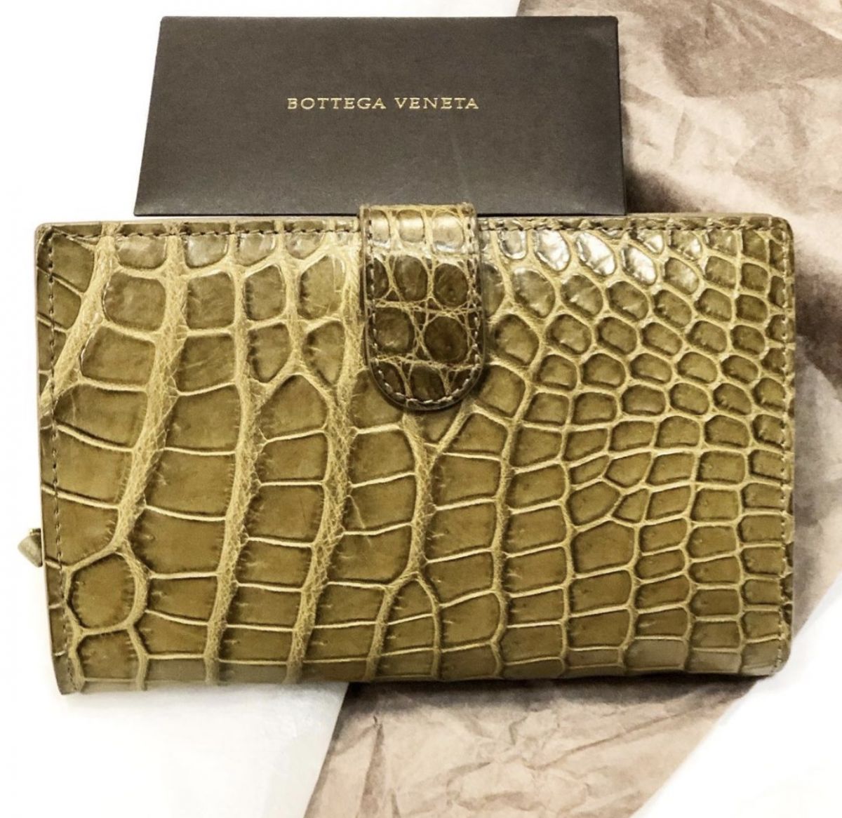 Кошелёк /крокодил/ Bottega Veneta цена 23 078 руб