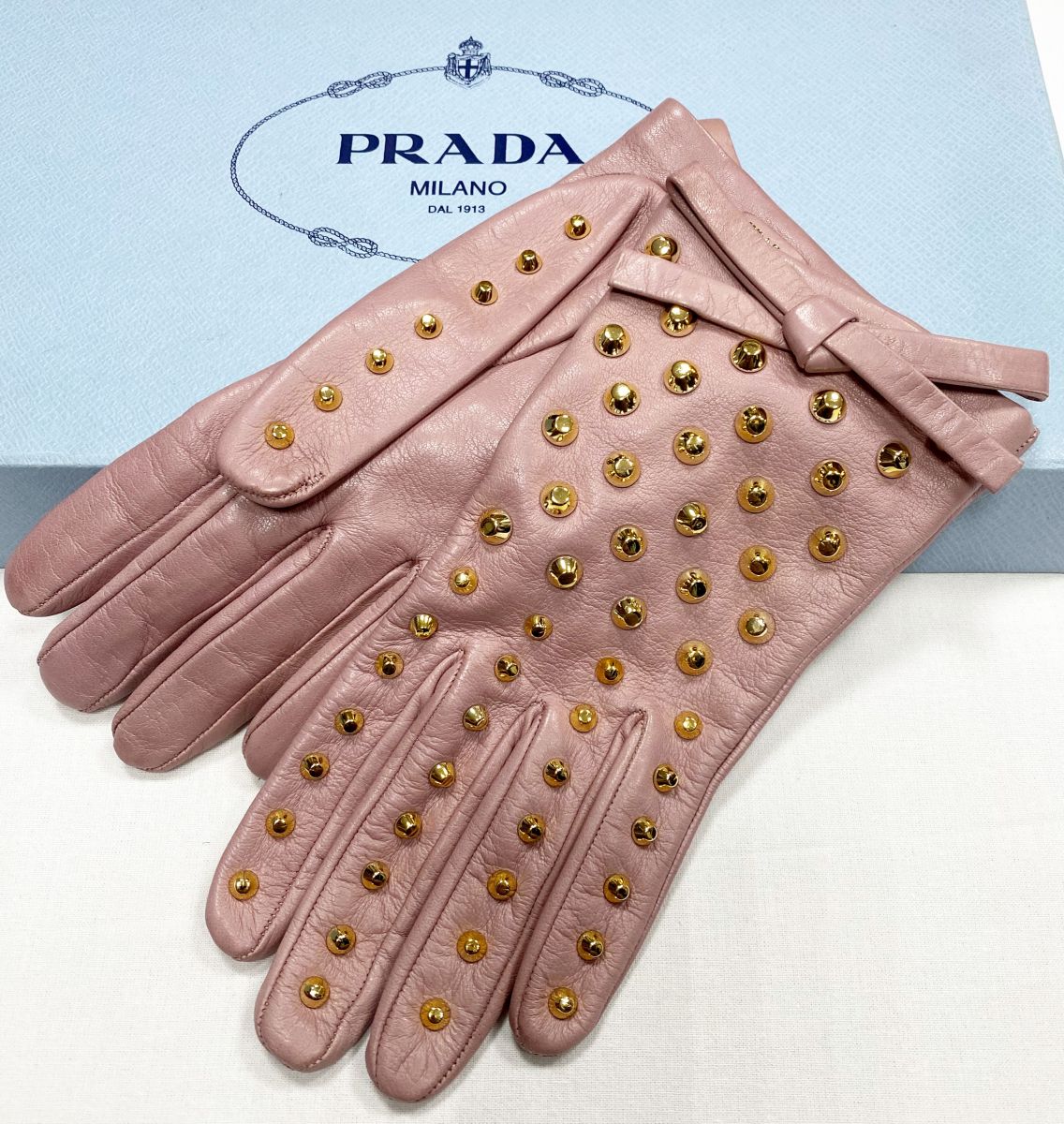 Перчатки /кожа/ Prada размер 8 цена 7 693 руб 