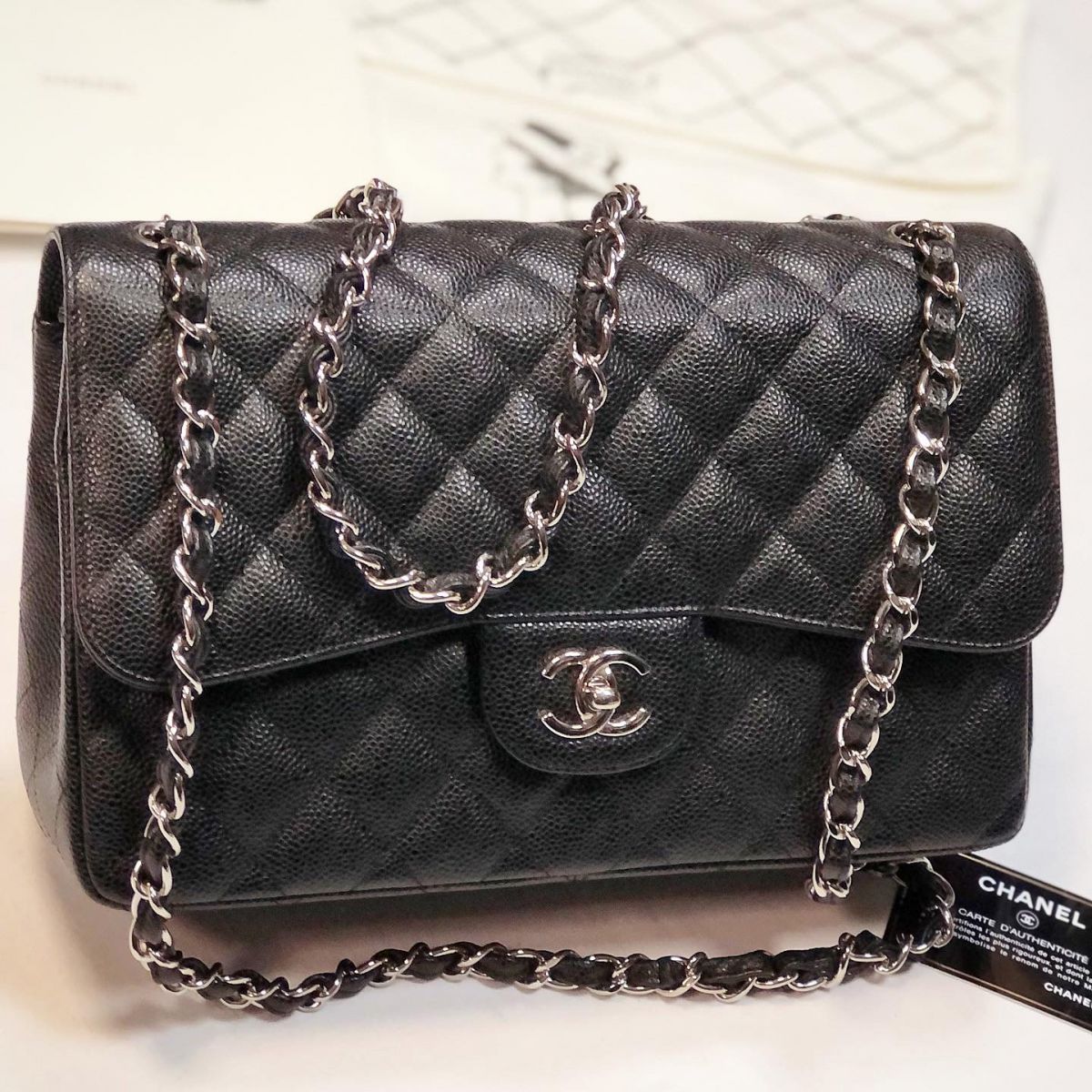 Сумка Chanel  размер 30/20 цена 284 622 руб / карточка / 