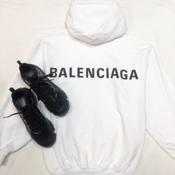 Толстовка Balenciaga 