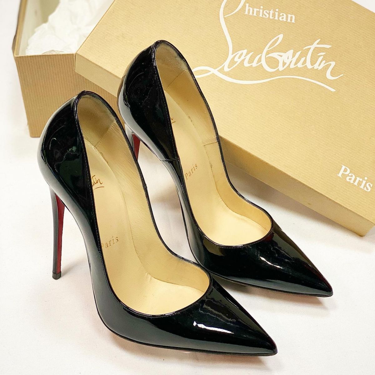 Туфли Louboutin размер 36 цена 15 385 руб 