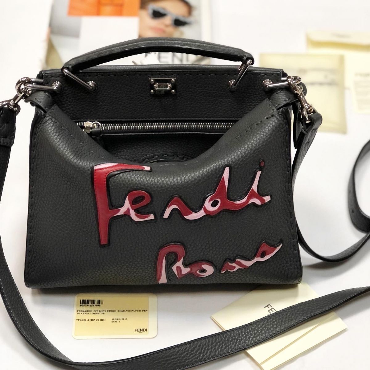 Сумка Fendi размер 27/20 цена 92 310 руб /карточки/ 