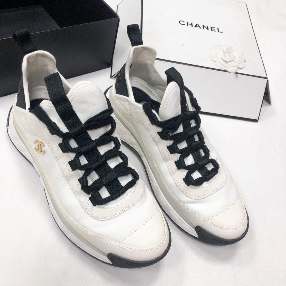 Кроссовки Chanel размер 38.5 цена 61 540 руб