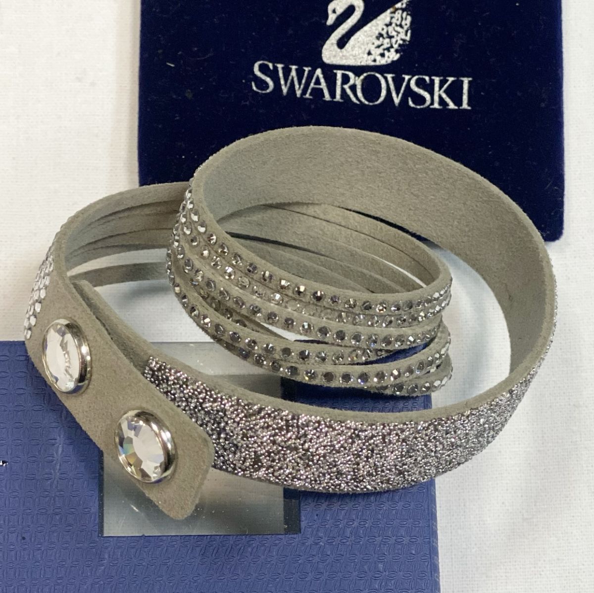 Браслет Swarovski цена 3 078 руб / упаковка / 