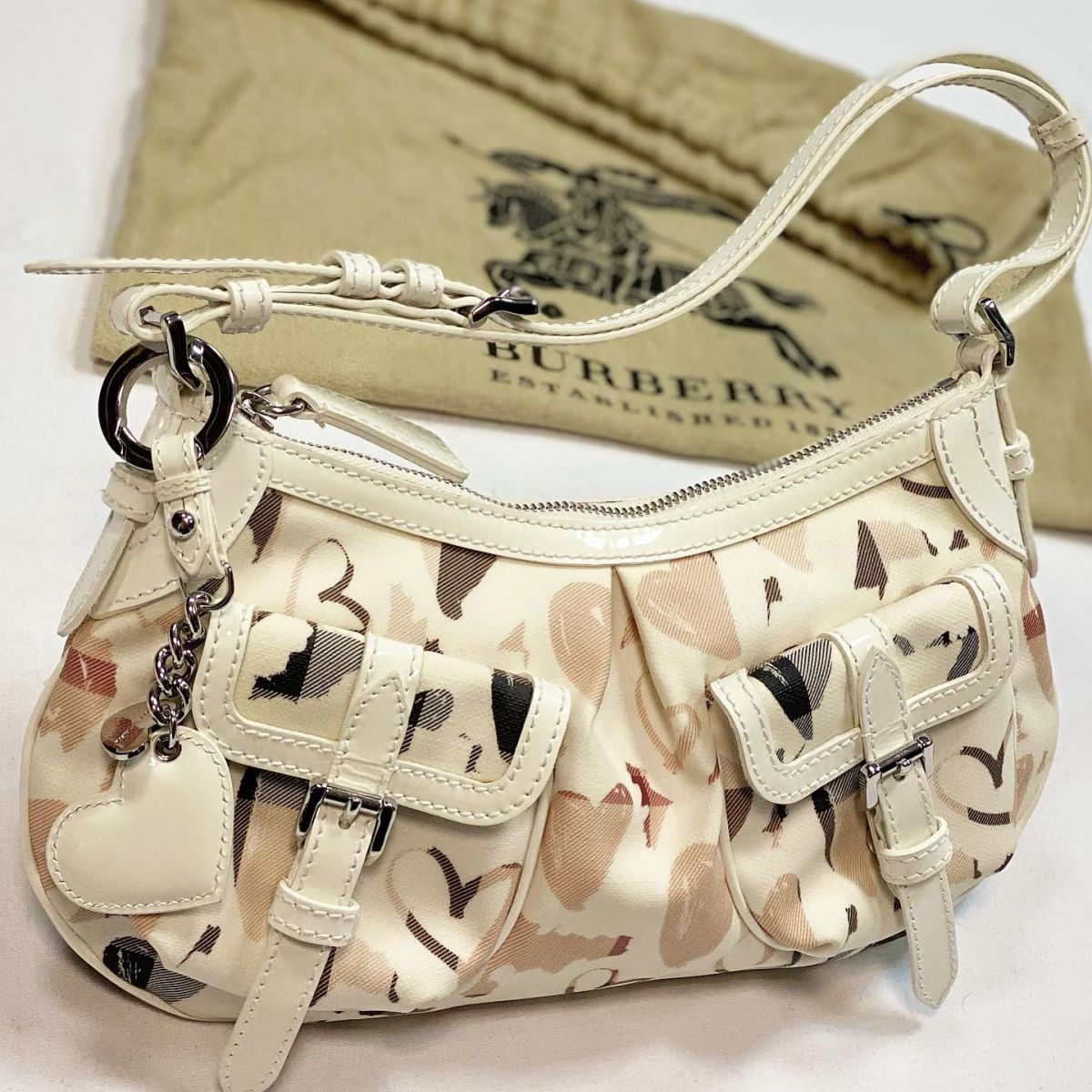 Сумка Burberry размер 28/14 цена 23 078 руб 