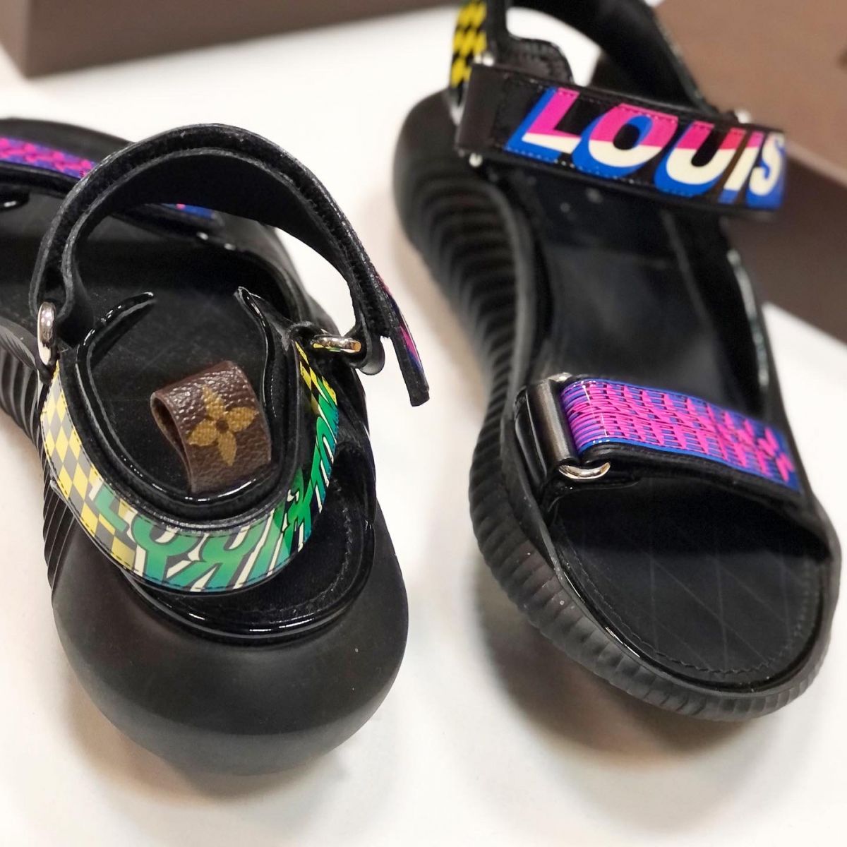 Louis vuitton sale underwater sandals