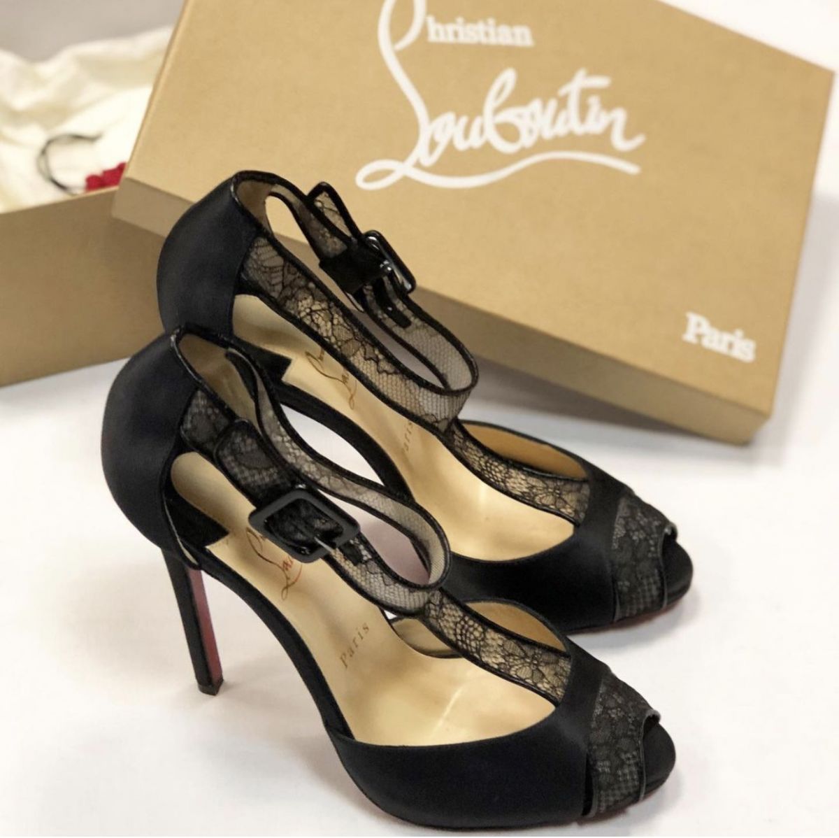 Туфли Кристиан Louboutin размер 38.5 цена 18 462 руб