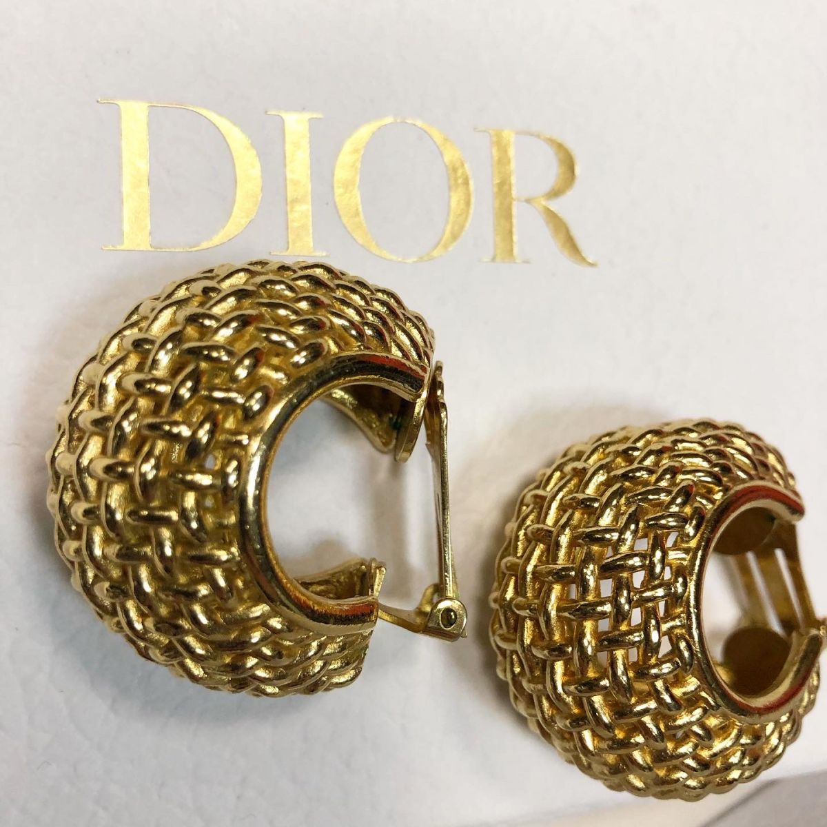 Клипсы christian Dior цена 10 770 руб