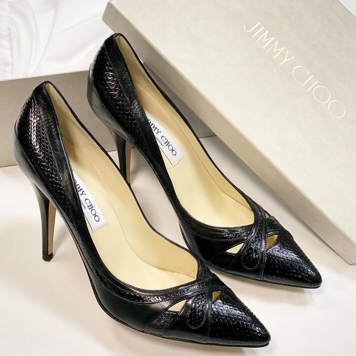 Туфли Jimmy Choo размер 40.5 цена 15 385 руб / новые / 