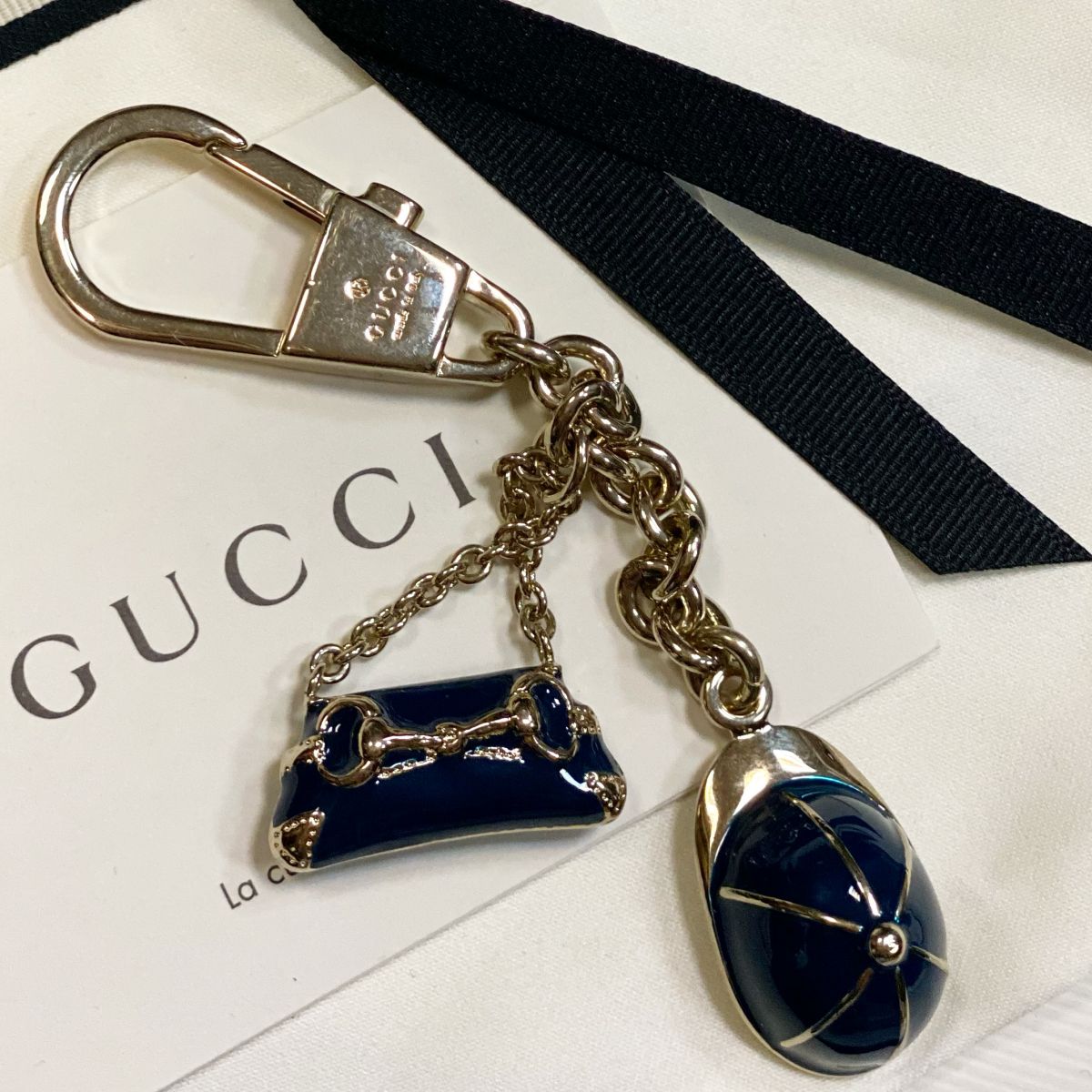 Белок Gucci цена 3 078 руб 