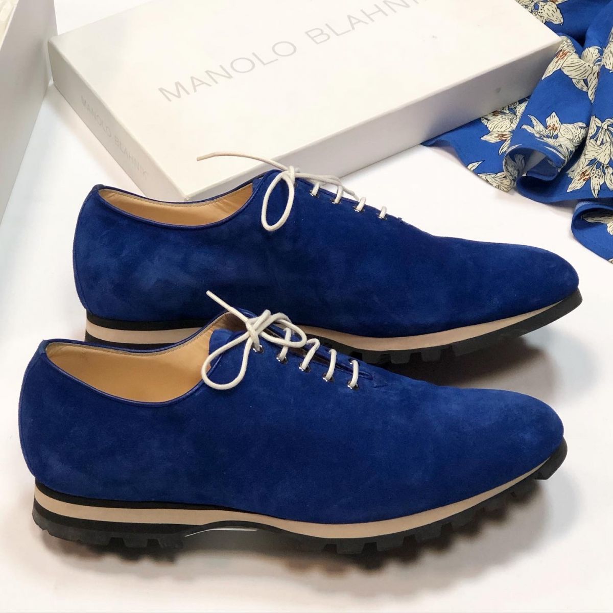 Ботинки MANOLO BLAHNIK размер 42 цена 15 385 руб 