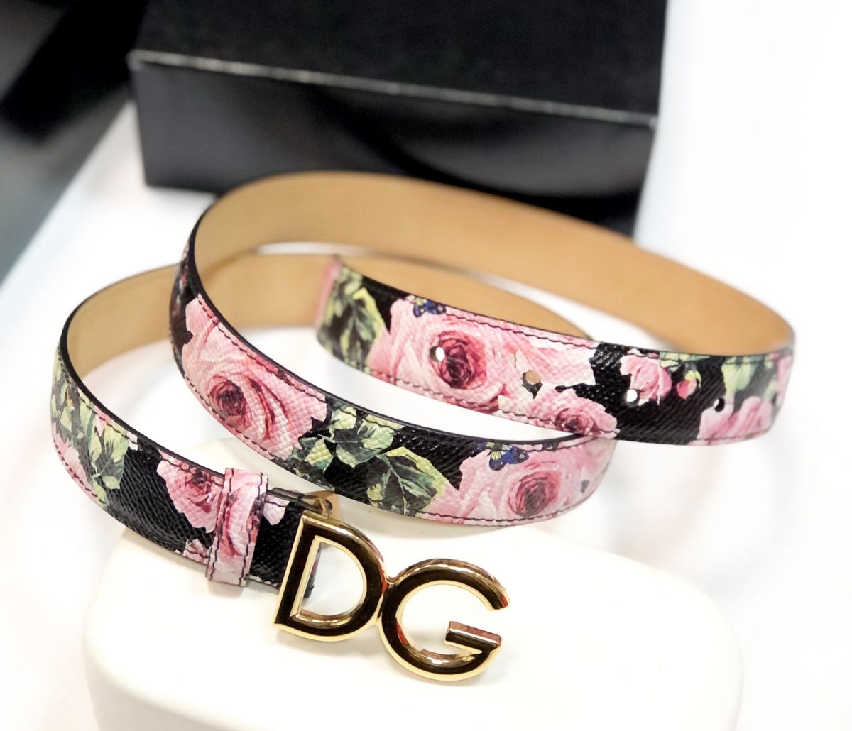 Ремень Dolce Gabbana размер 90/36 цена 10 770 руб/коробке /