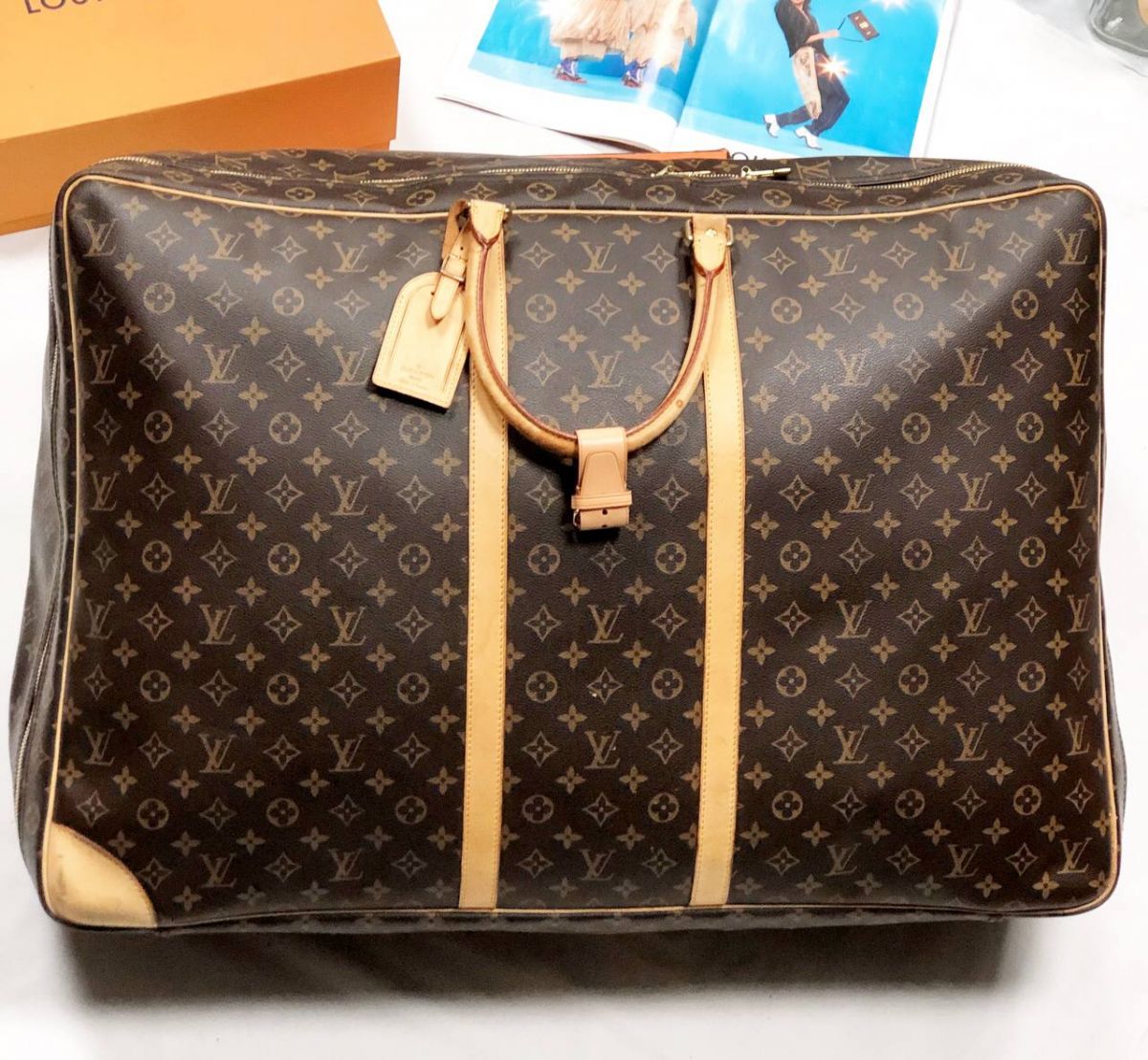 Чемодан Louis Vuitton размер 45/65 цена 61 540 руб