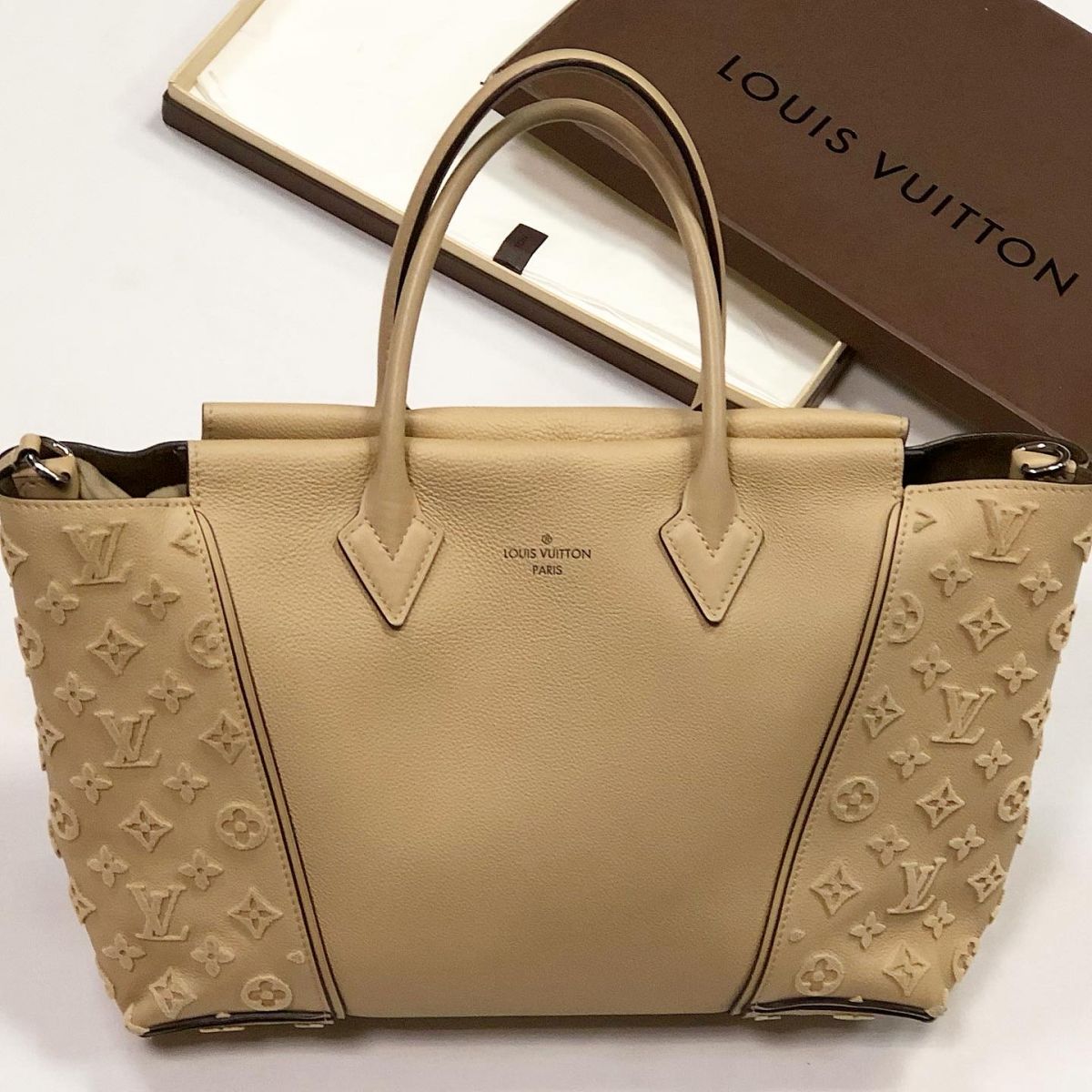 Сумка Louis Vuitton  размер 35/25 цена 38 463 руб 