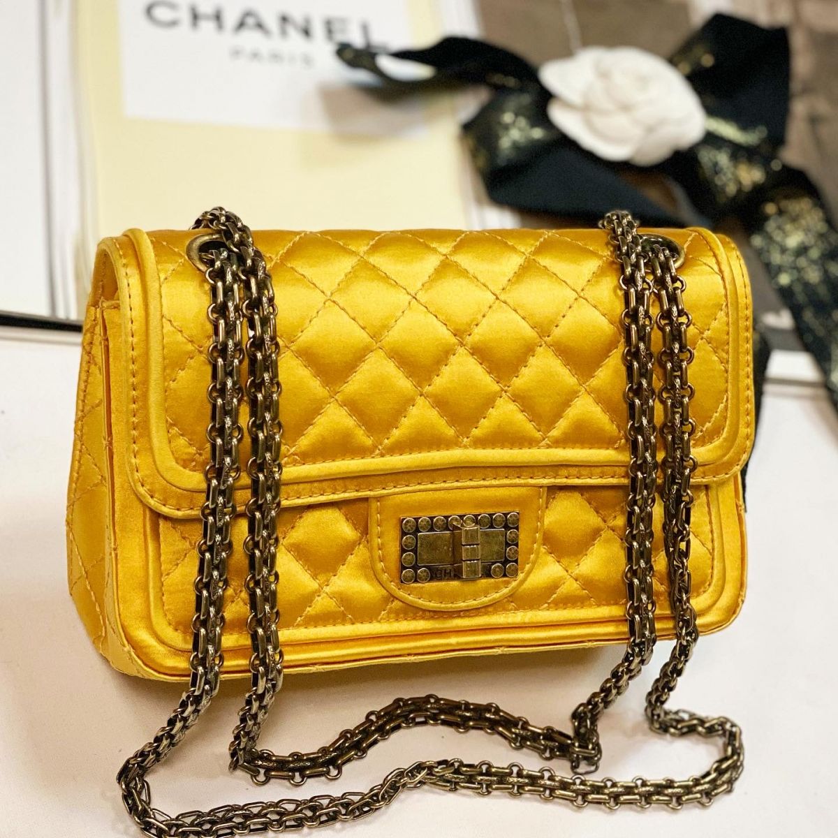 Сумка Chanel размер 20/13 цена 115 387 руб 