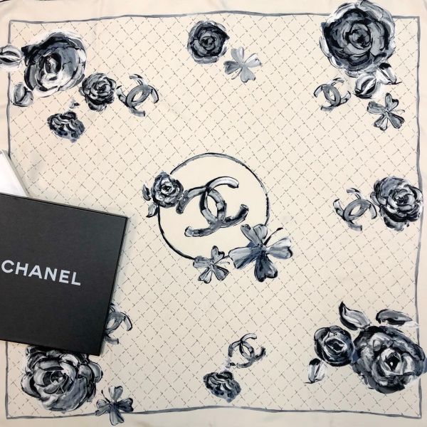 Платок Chanel 