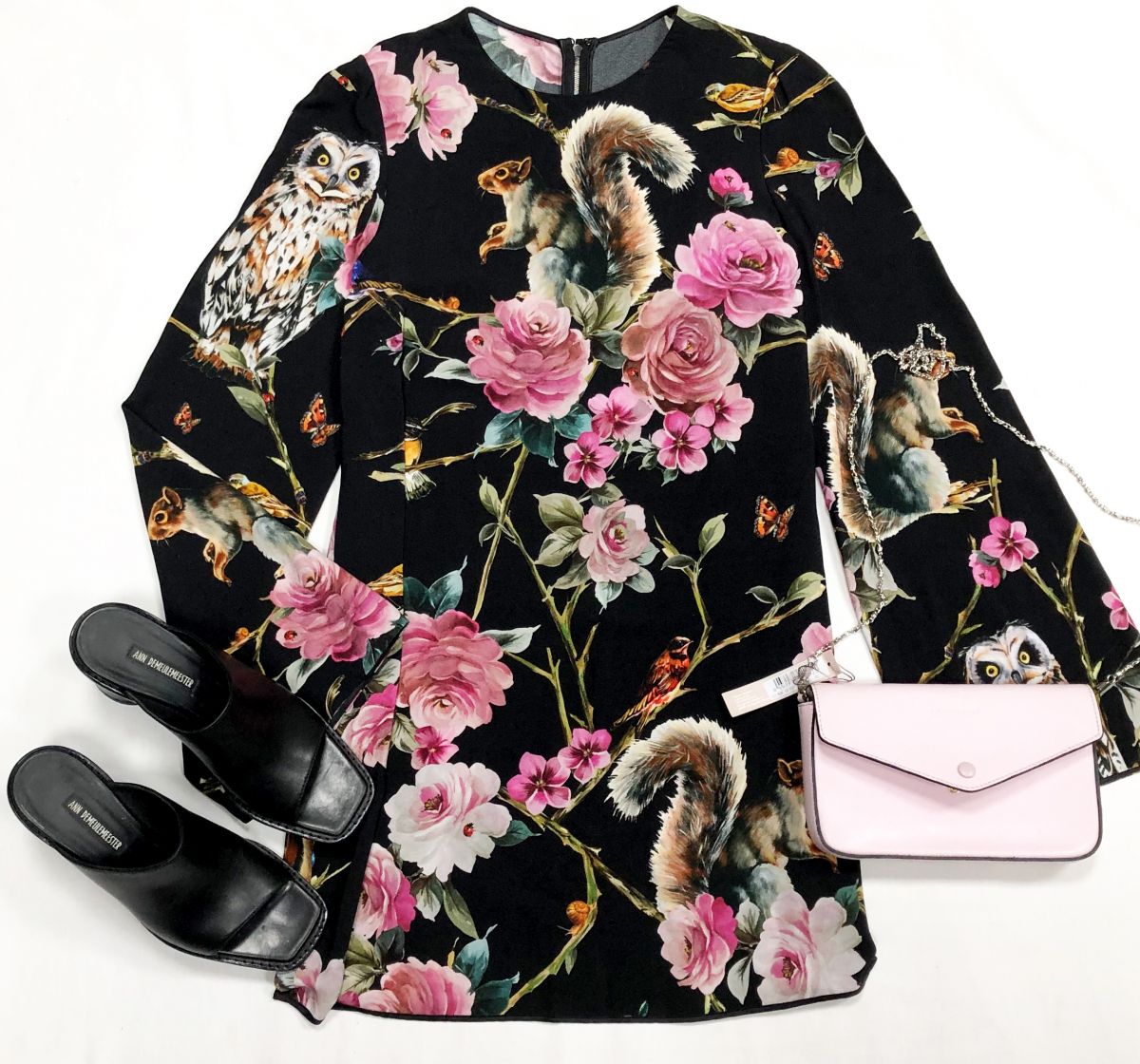 Платье Dolce Gabbana размер 40 цена 15 385 рубСабо Ann Demeulemeester размер 38.5 цена 15 385 рубСумка Coccinelle