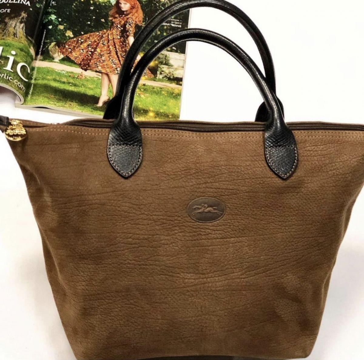 Сумка LongChamp размер 25/40/25 цена 15 385 руб