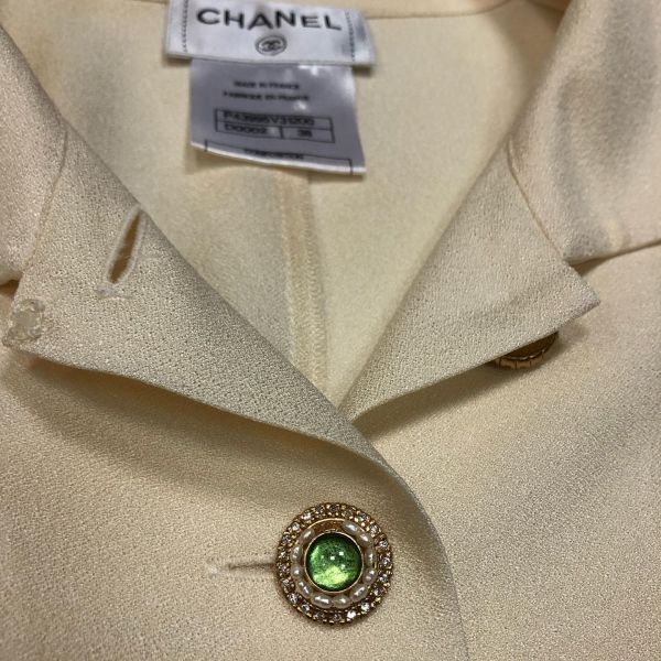 Жилет Chanel 