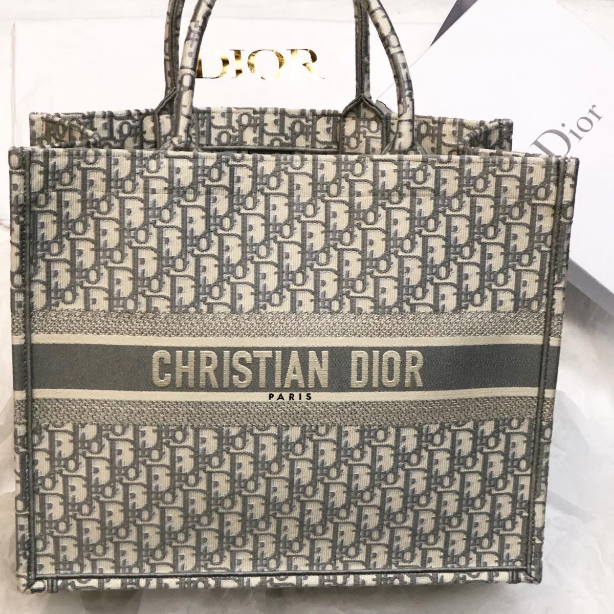 Сумка Lady Christian Dior V7550 купить в Москве  цены в интернетмагазине  МирМиланару