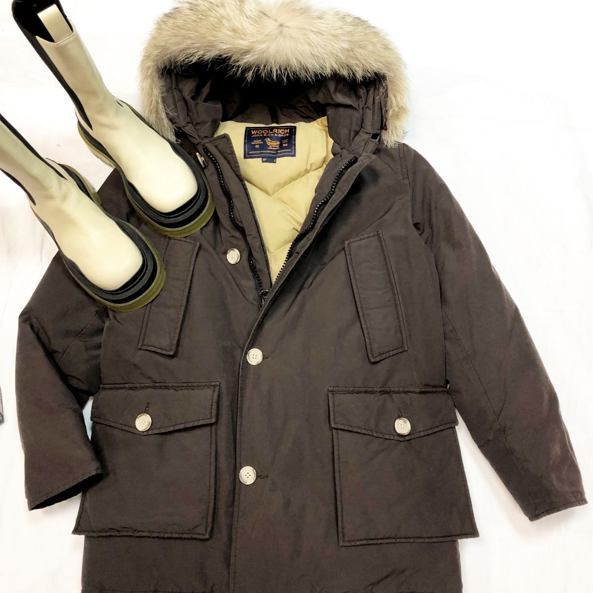 Парка WOOLRICH размер S/MЦена 15 385 руб