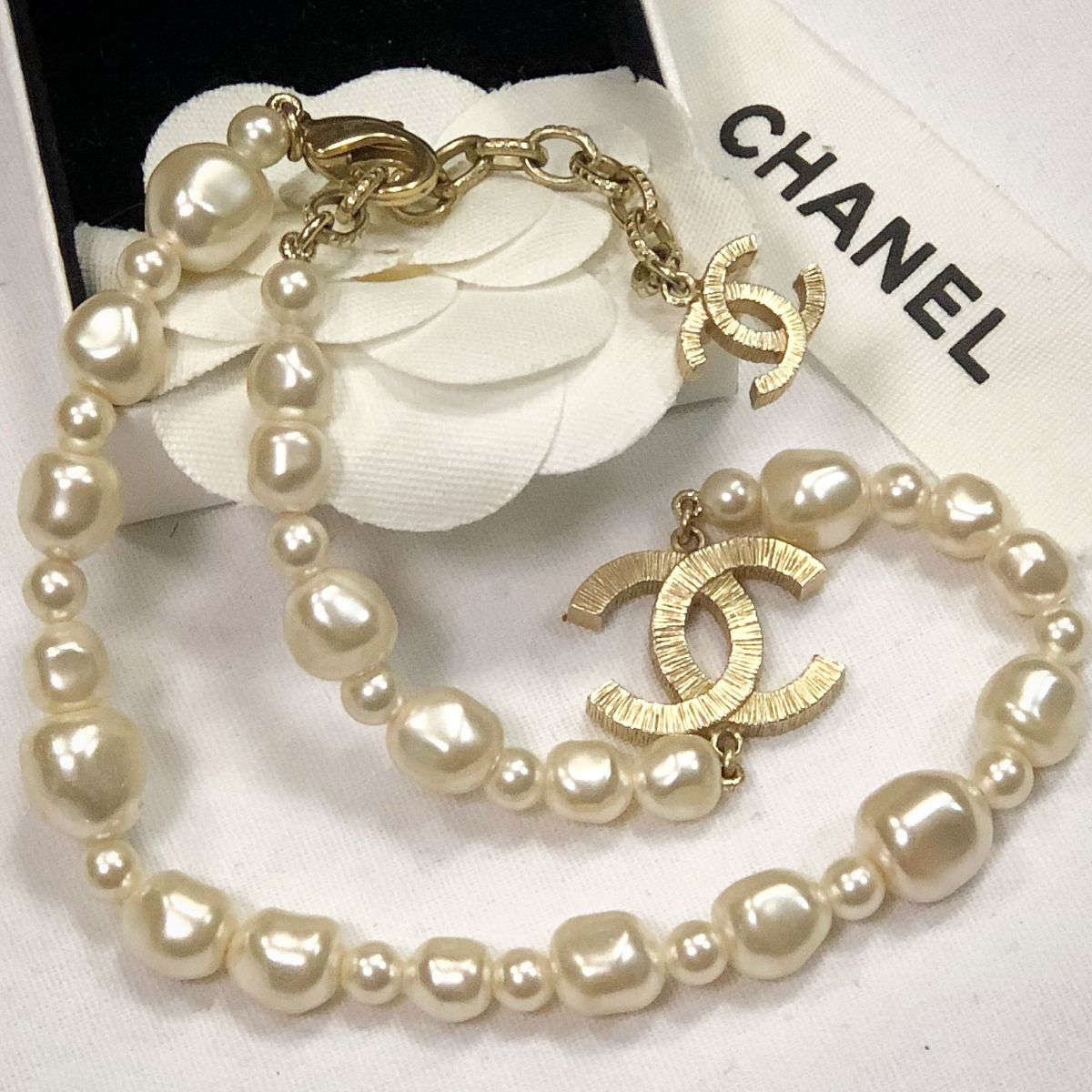 Бусы / жемчуг / Chanel  цена 38 463 руб