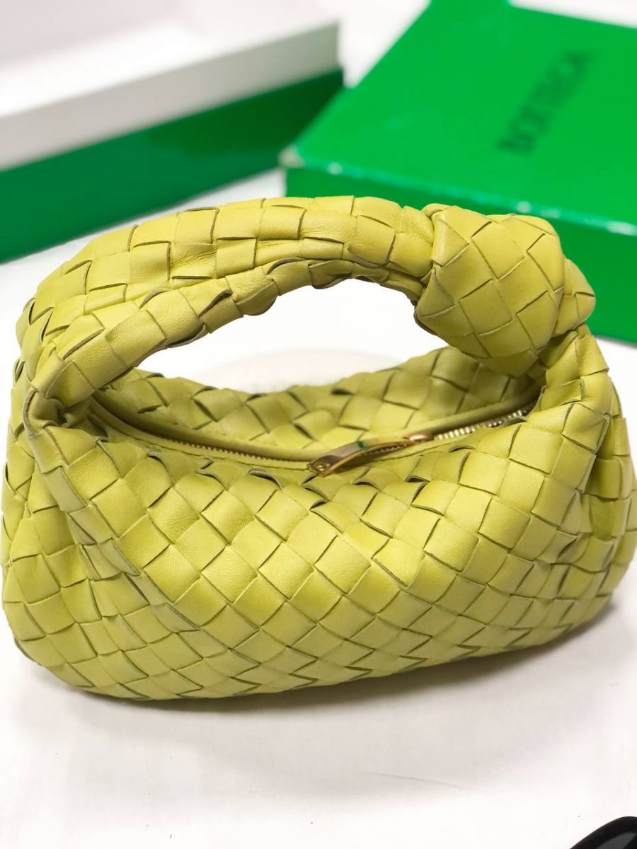 Сумочка BOTTEGA VENETA цена 107 693 руб