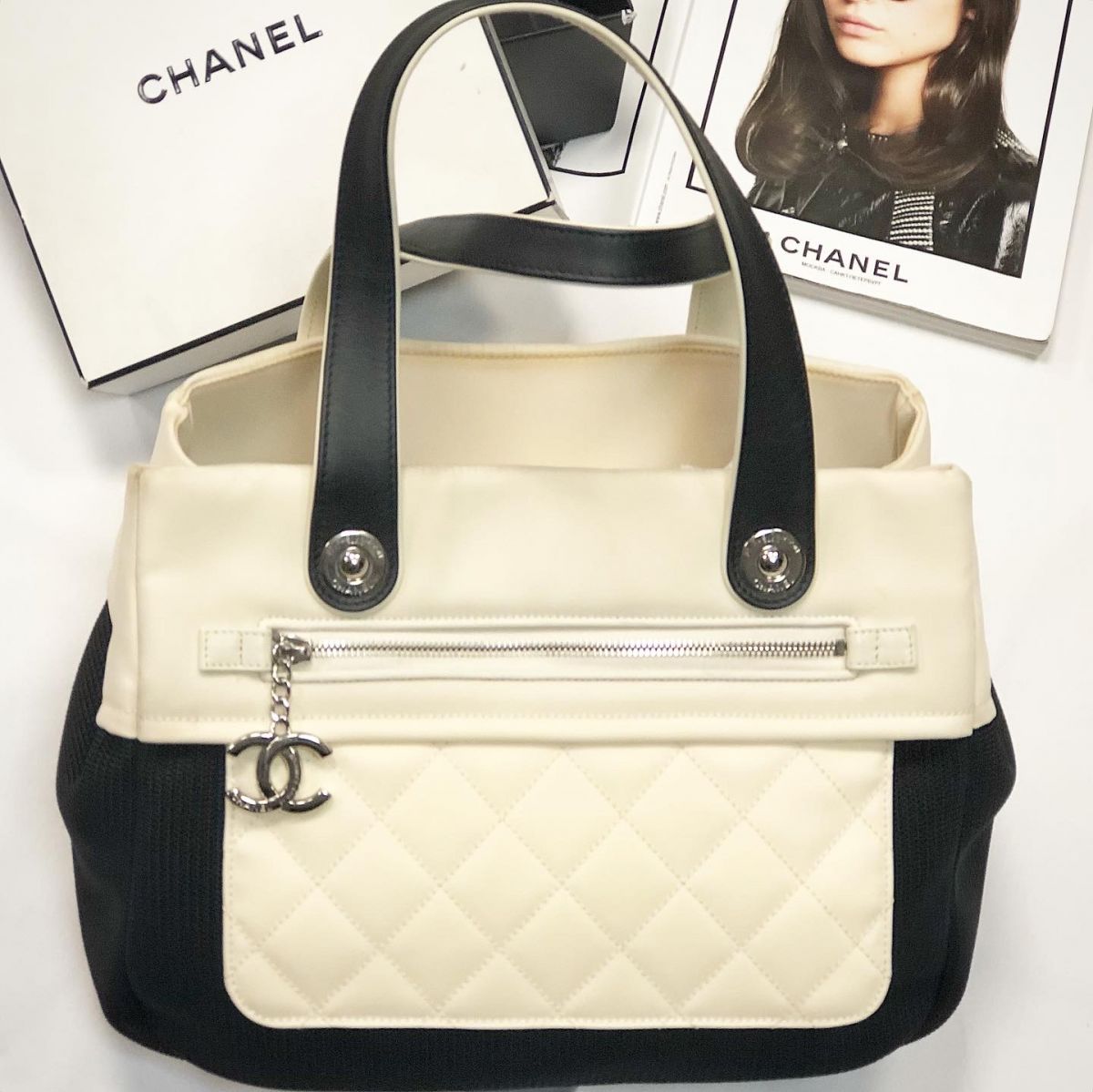 Сумка Chanel  размер 30/25 цена 84 616 руб 