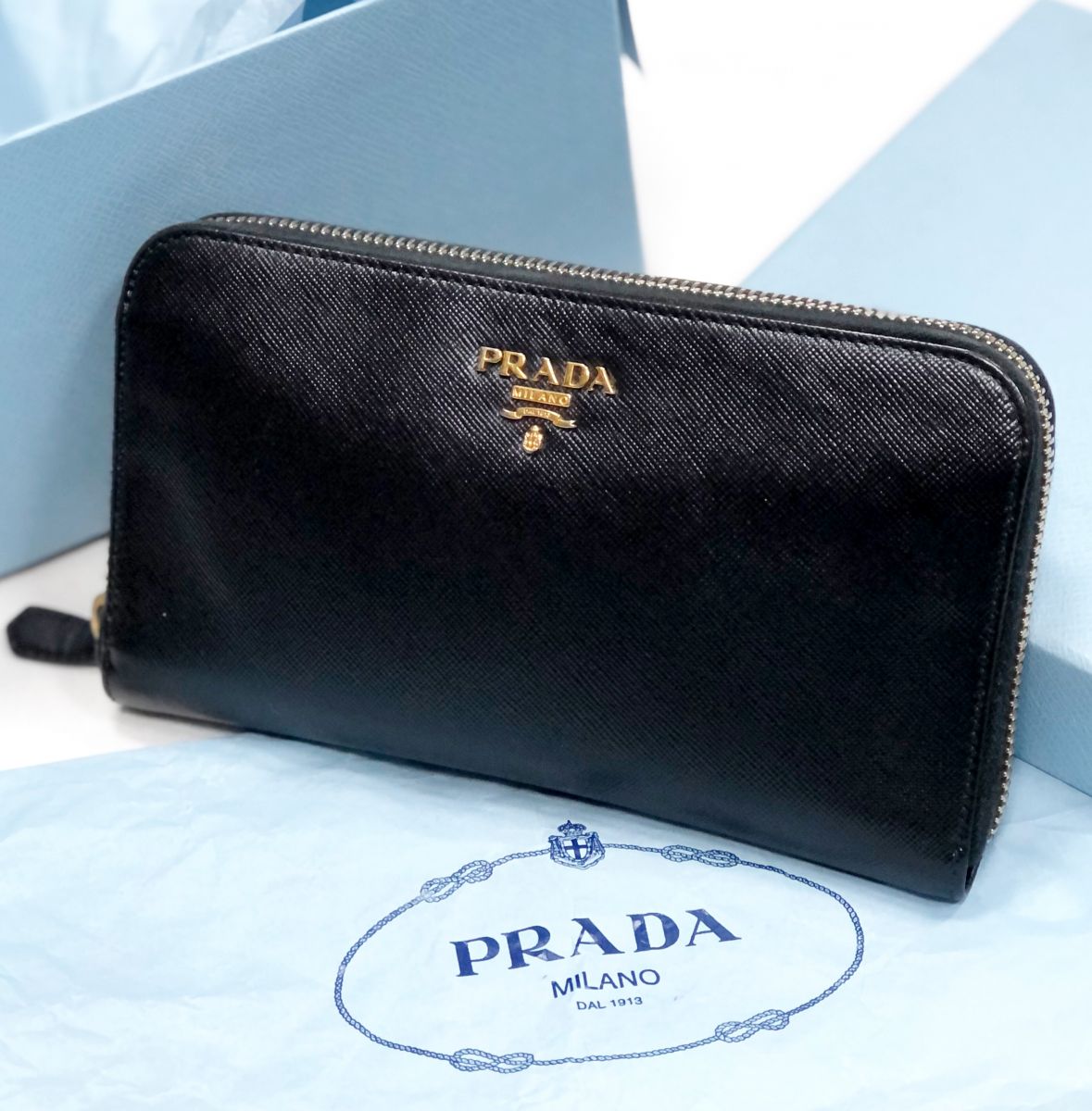 Кошелек Prada цена 15 385 руб