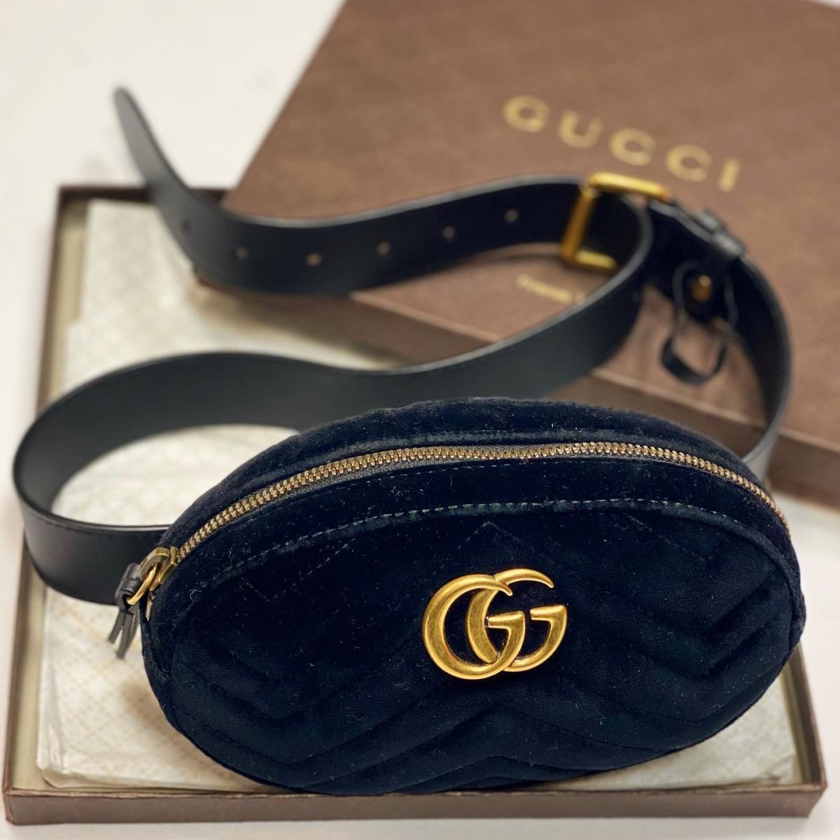 Сумка на пояс Gucci размер 18/10 цена 23 078 руб 