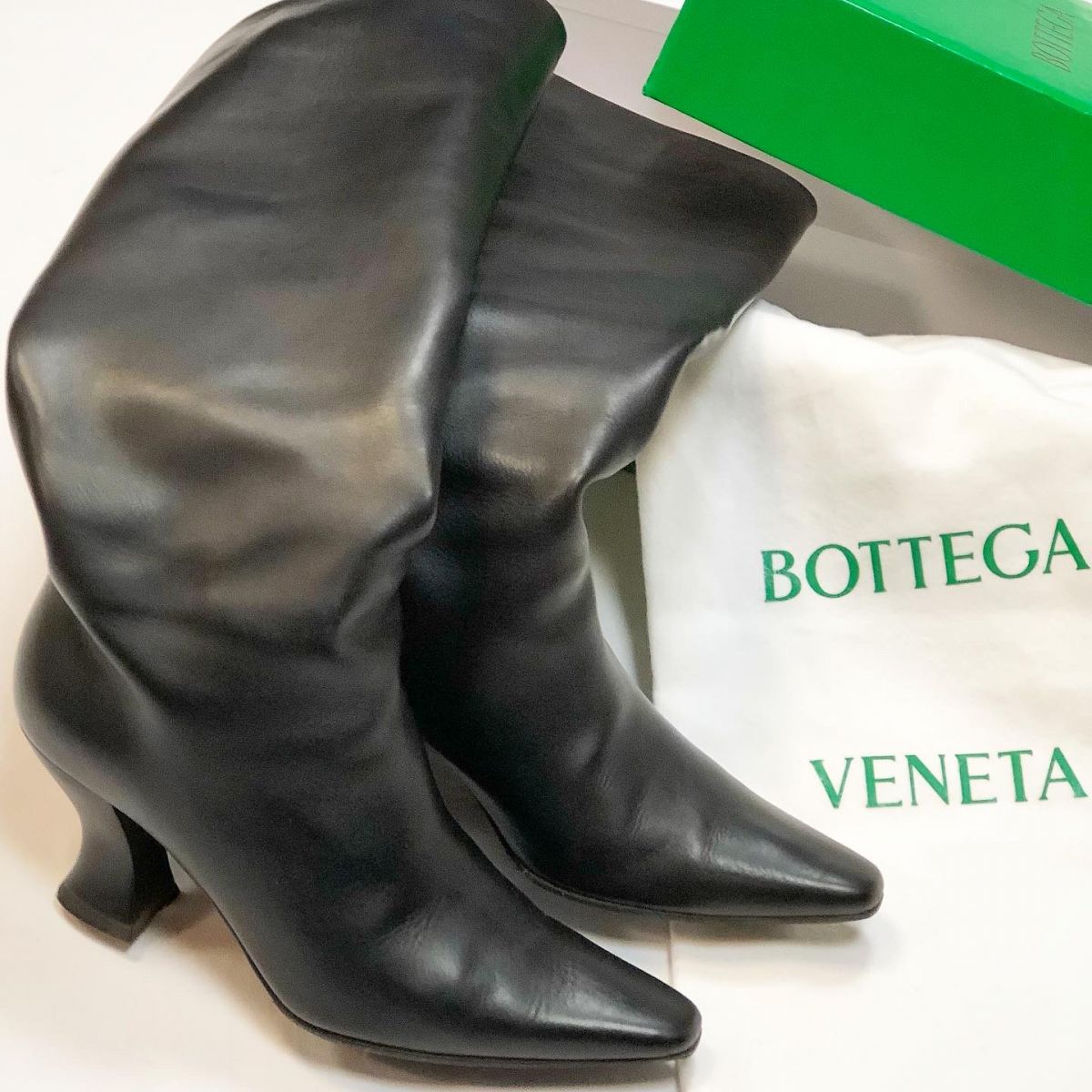 Сапоги Bottega Veneta  размер 37.5 цена 26 155 руб 