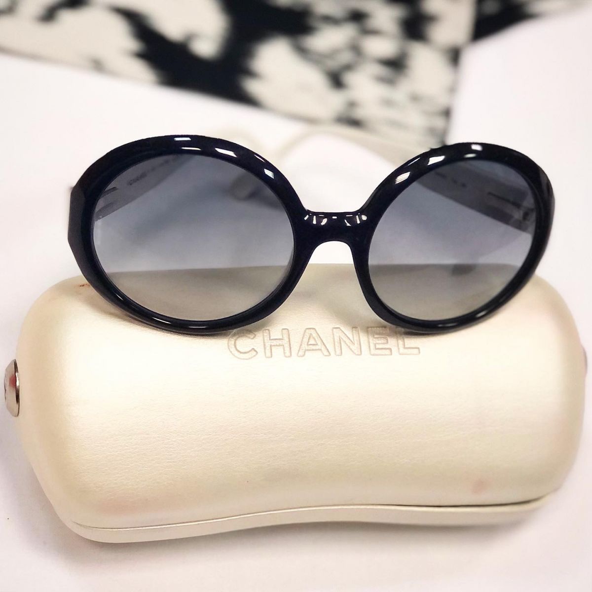 Очки Chanel  цена 9 231 руб 