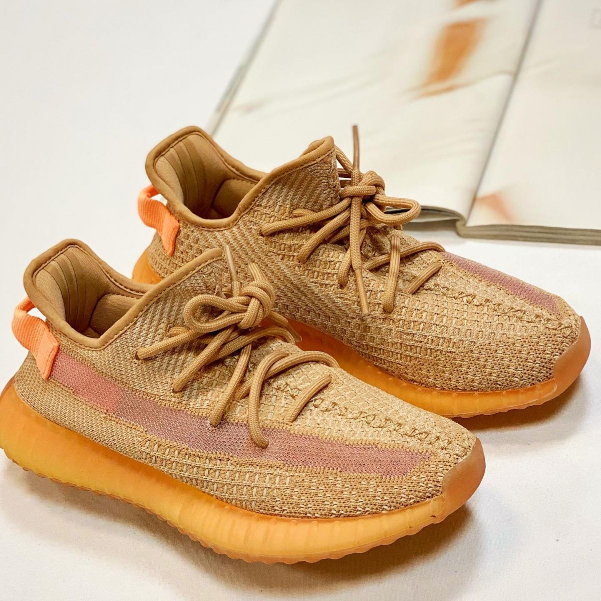 Кеды Adidas Yeezy Boost размер 40 цена 12 308 руб 