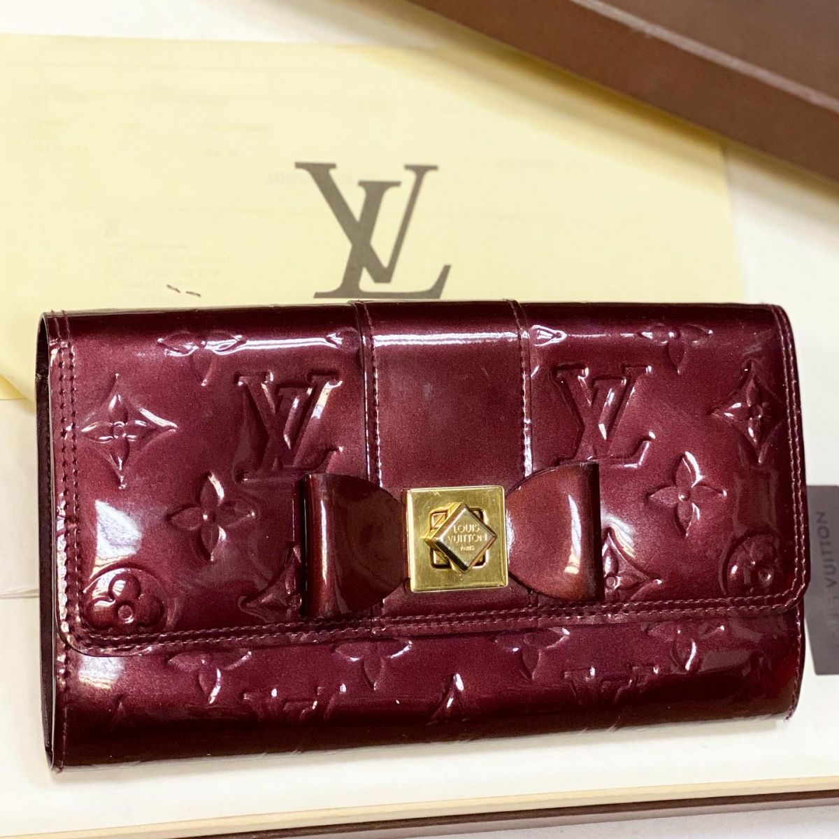 Портмоне Louis Vuitton цена 12 308 руб 