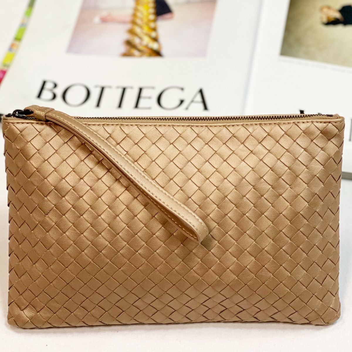 Клатч Bottega Veneta размер 25/15 цена 7 693 руб 