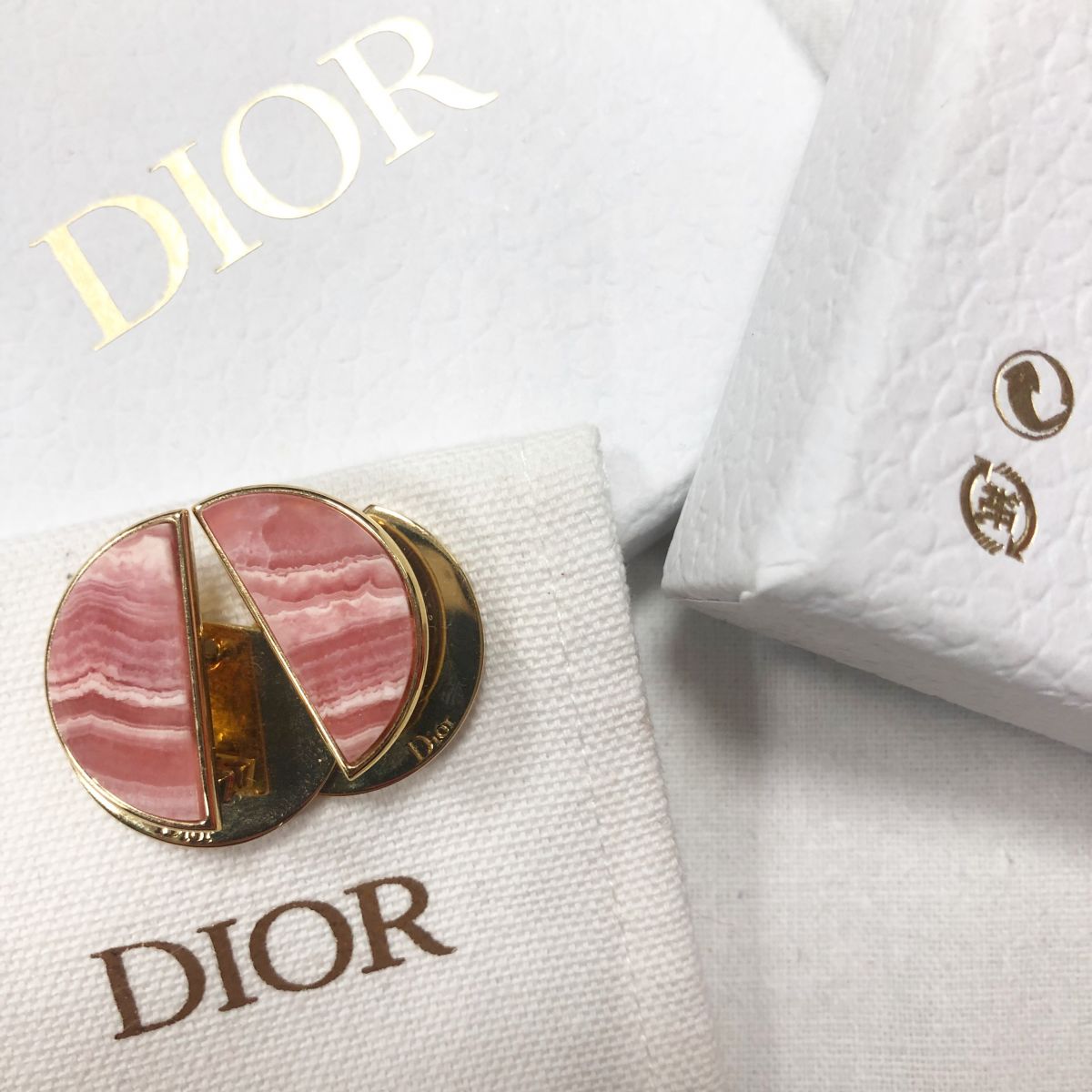 Серьги Dior цена 27 693 руб/в коробке/ 