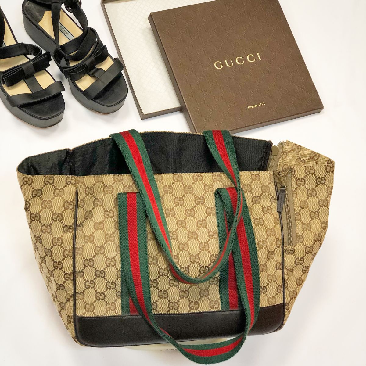 Сумка Gucci  размер 30/25 цена 9 231 руб 