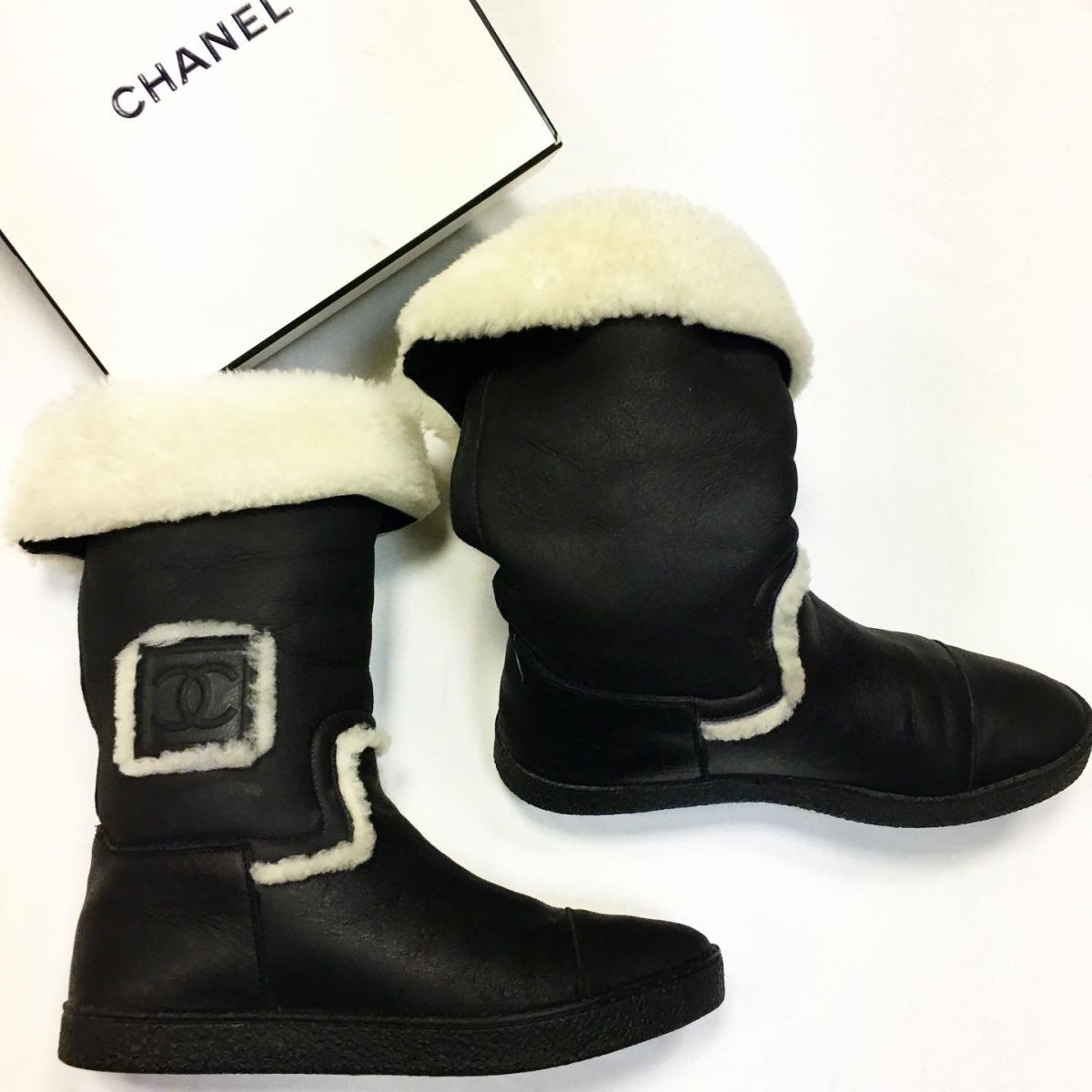 Сапоги зимние Chanel  размер 38 цена 15 385 руб