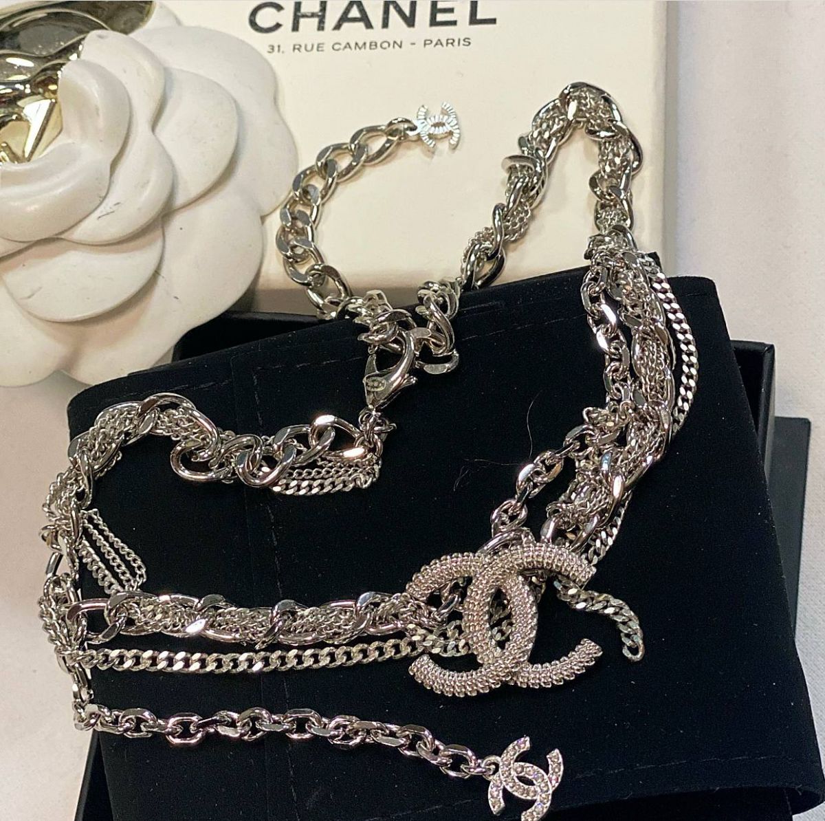 Чокер Chanel цена 61 540 руб