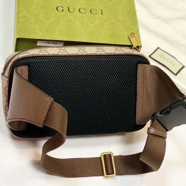 Сумка на пояс Gucci 