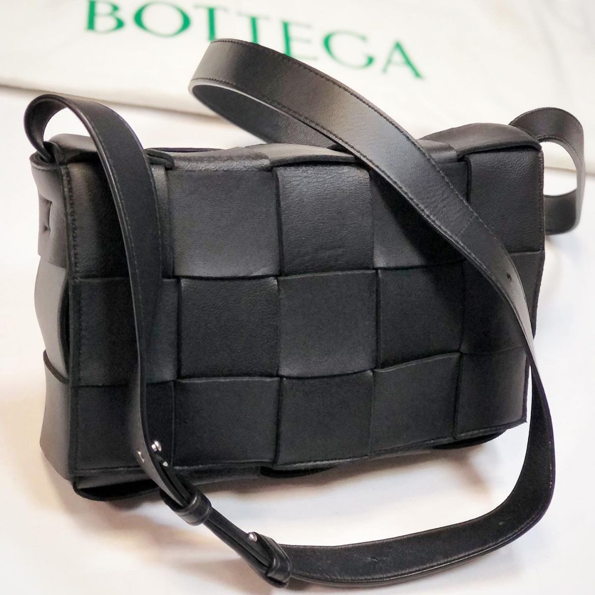 Сумка Bottega Veneta  размер 22/15 цена 46 155 руб 