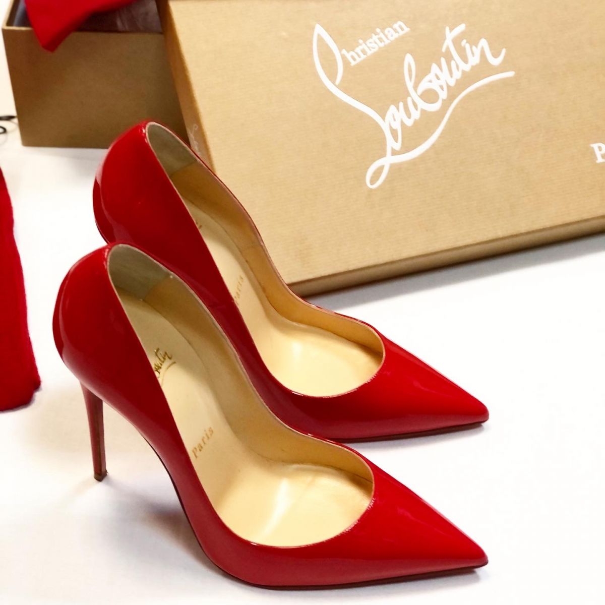 Туфли Louboutin размер 39 цена 23 078 руб