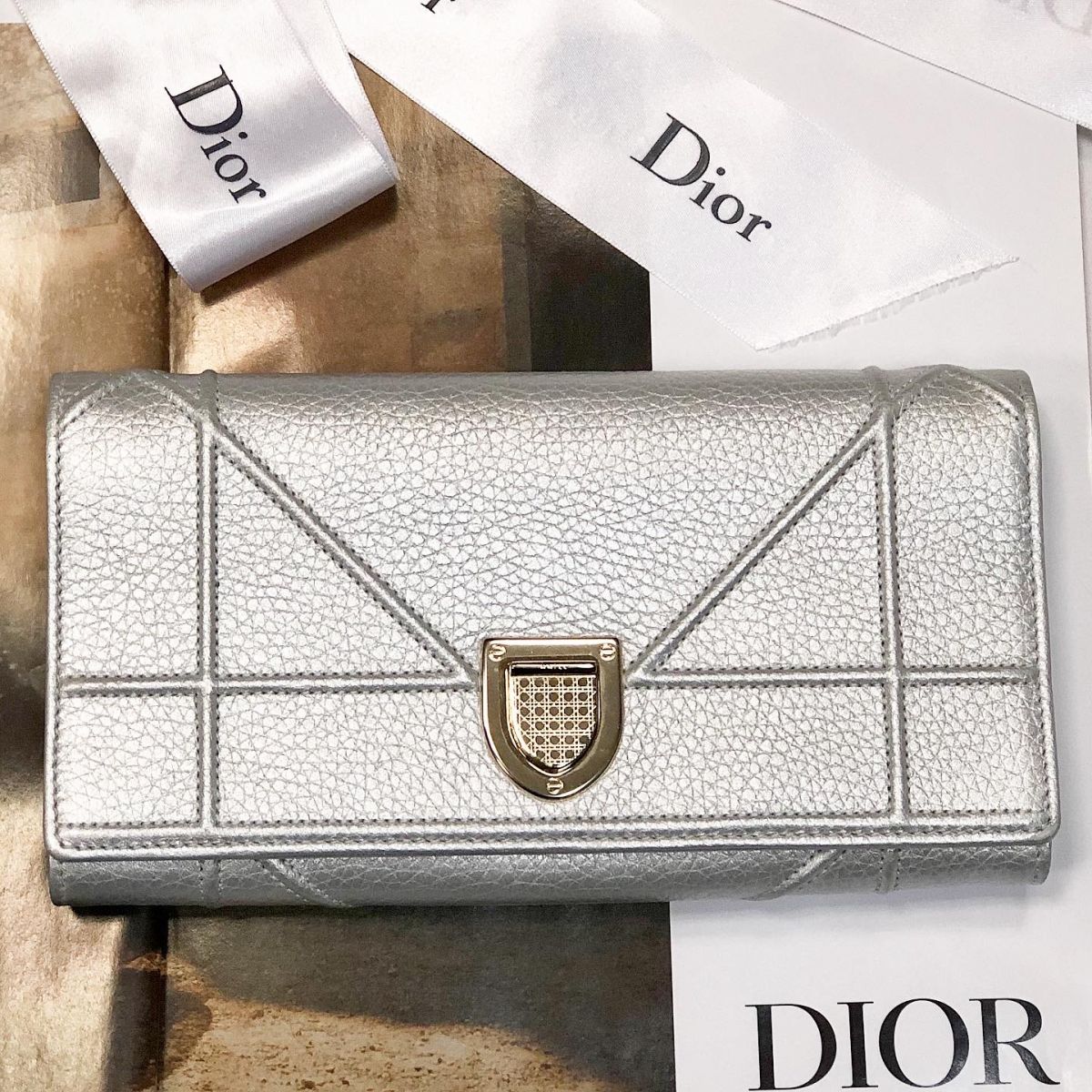 Christian Dior 21 11 23 077