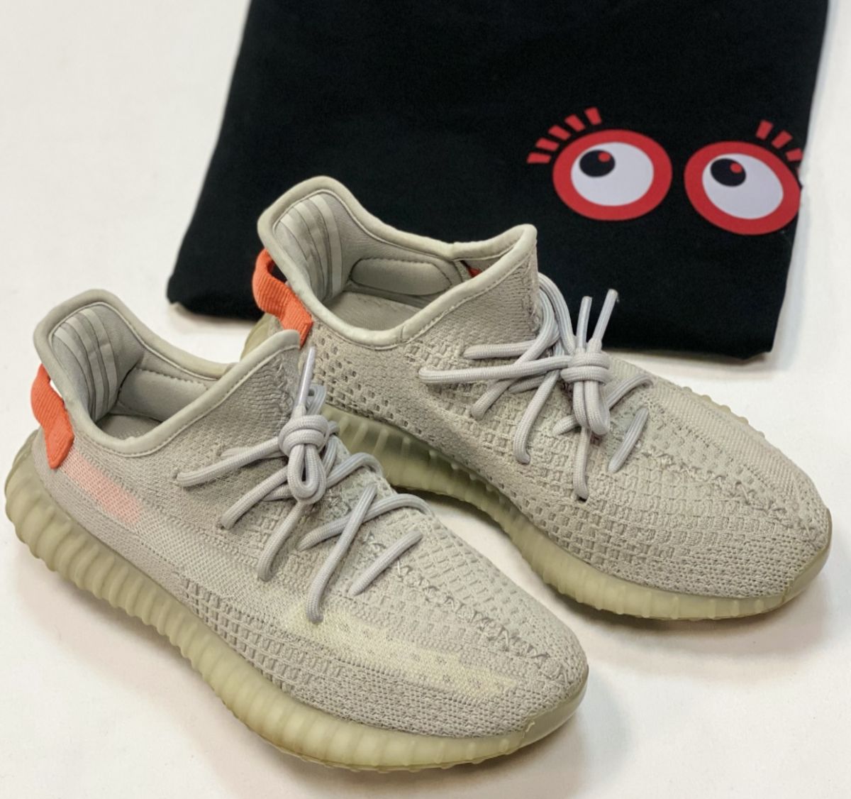 Кеды Adidas Yeezy размер 39.5 цена 10 770 руб 