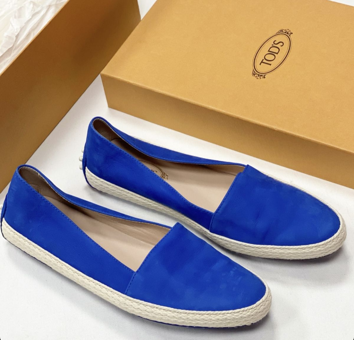 Лоферы Tod’s размер 38.5 цена 15 385 руб 