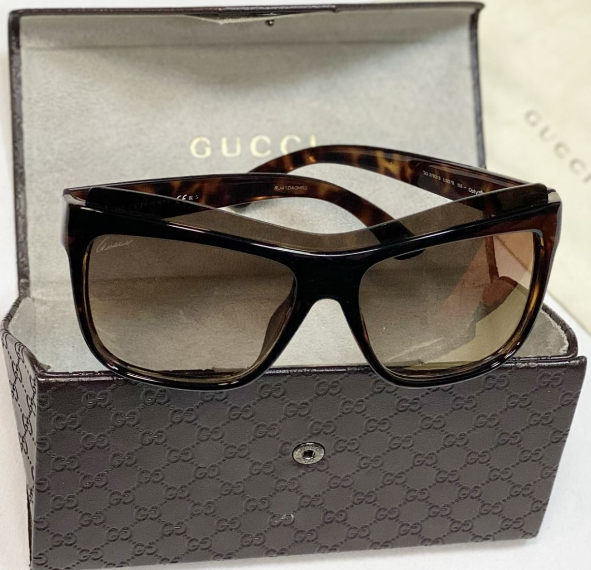 Очки Gucci цена 12 308 руб 