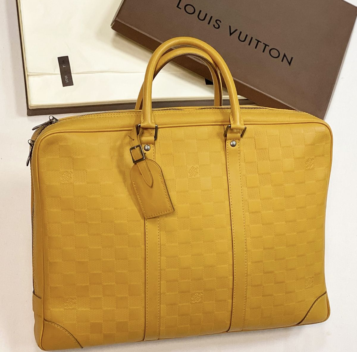 Сумка Louis Vuitton размер 40/30 цена 61 540 руб