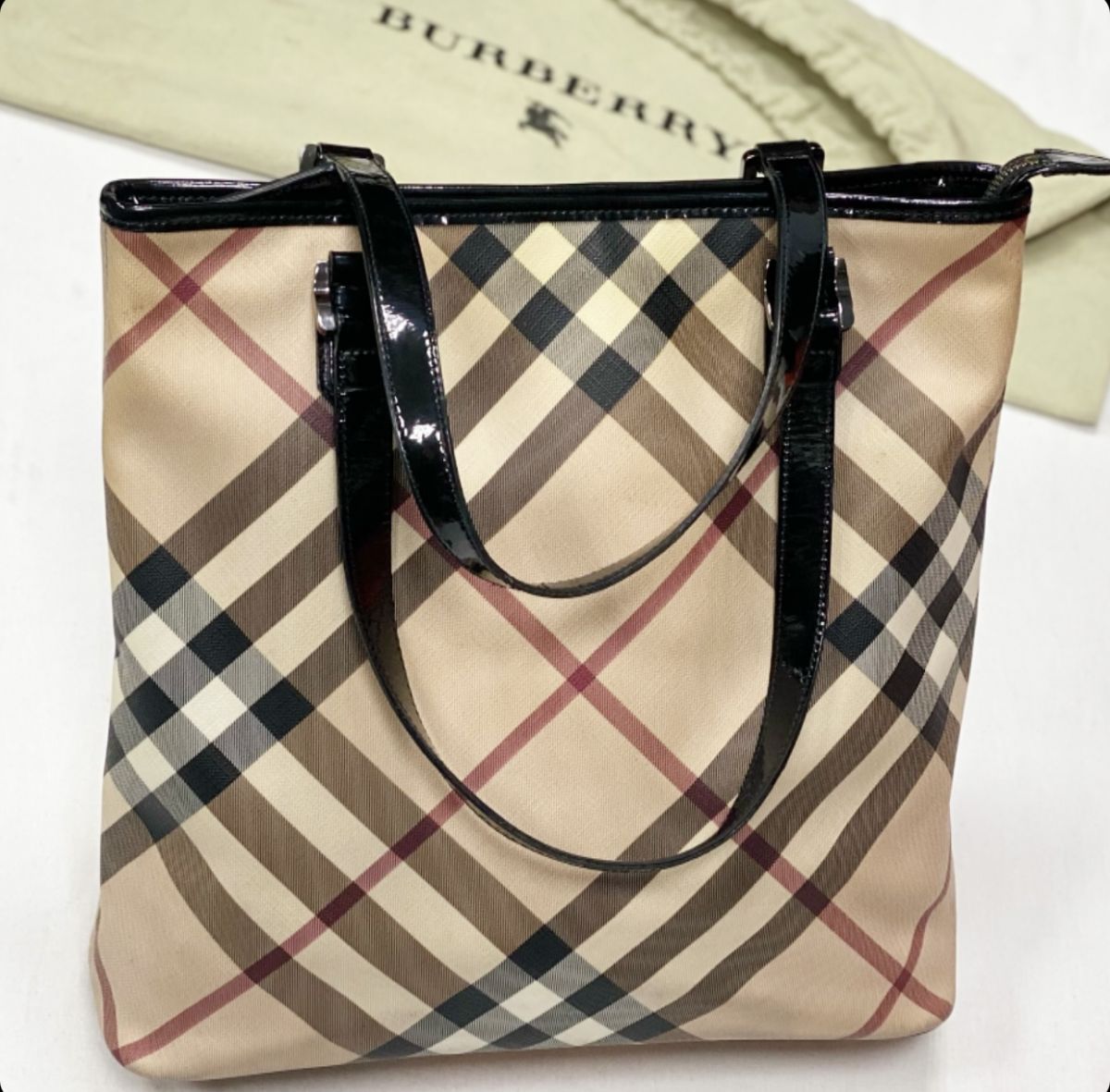 Сумка Burberry размер 30/32 цена 15 385 руб 