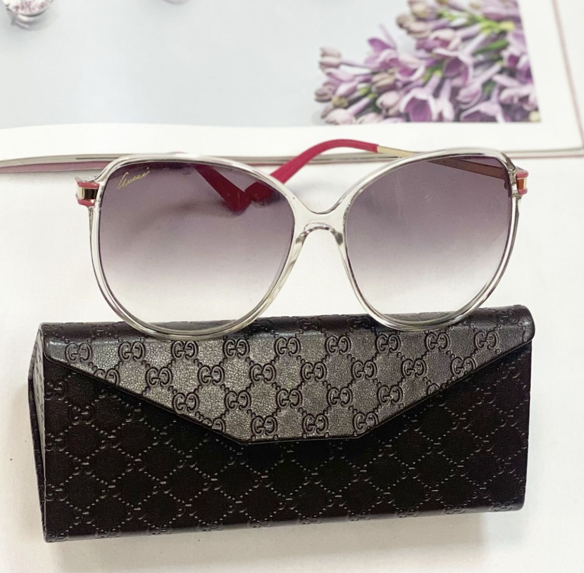 Очки Gucci цена 15 385 руб 